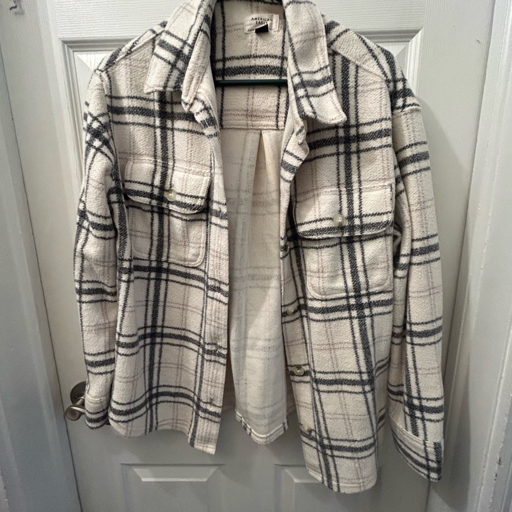 American Eagle plaid  Button-Up Jacket
